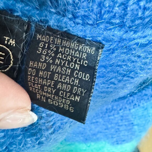 Jeanne Pierre Vintage wool Angora Wool Blue Geometric Prit Loe V Neck Sweater M - Picture 6 of 6